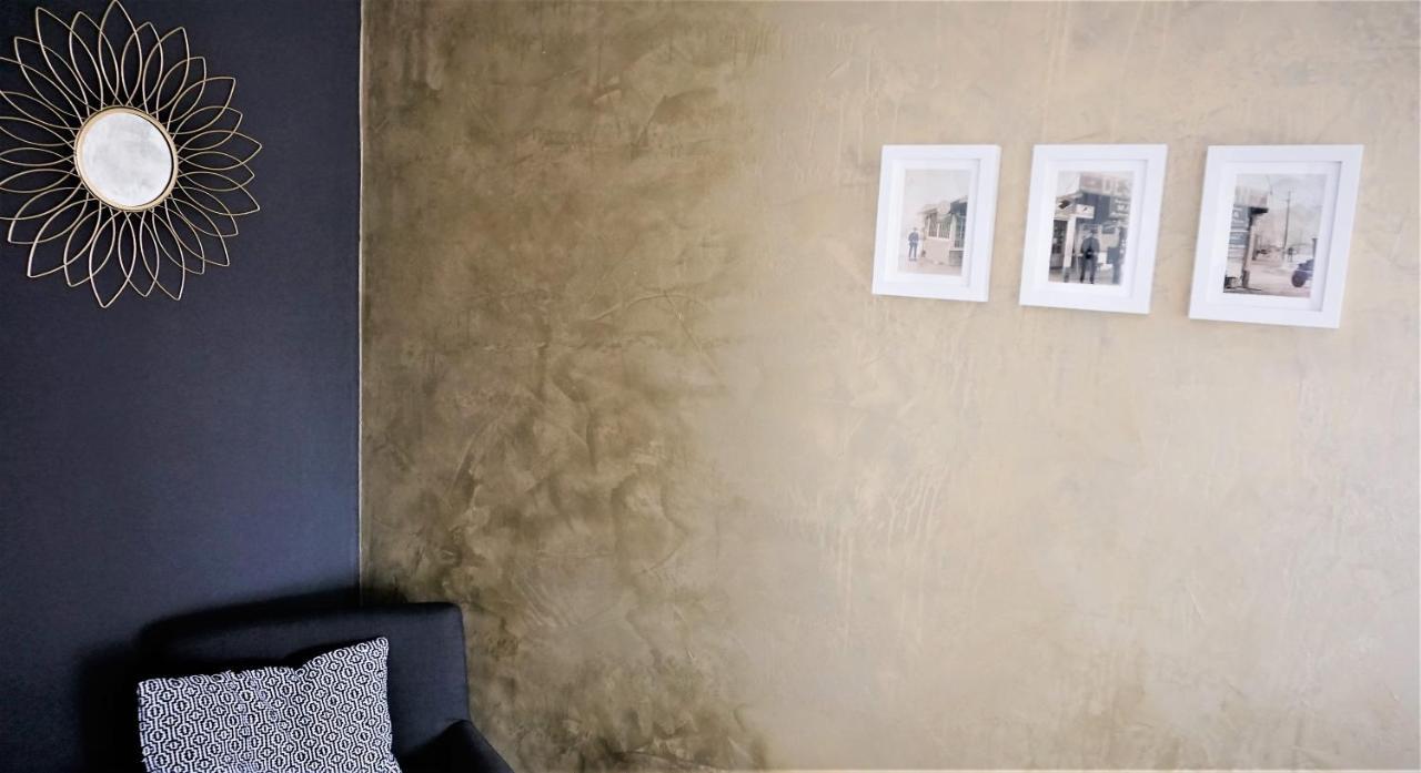 Goldrausch - Glanzvolle Ferienwohnung In Meissen Am Lutherplatz Esterno foto