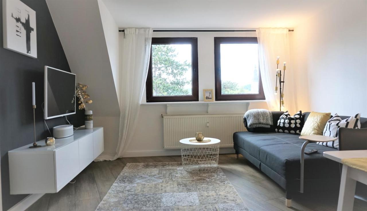 Goldrausch - Glanzvolle Ferienwohnung In Meissen Am Lutherplatz Esterno foto